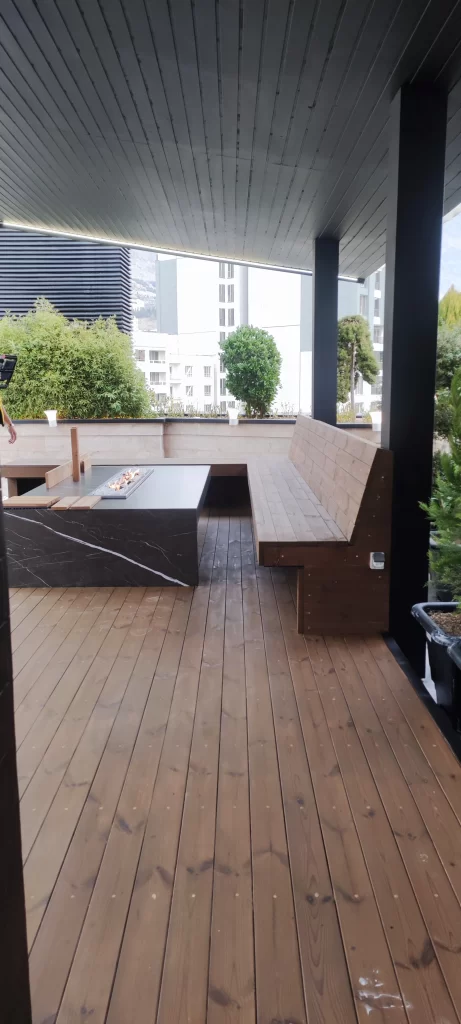 روفگاردن زعفرانیه دامون چوب